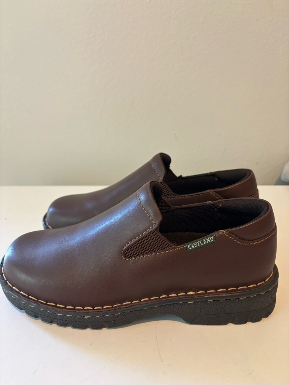 Eastland Newport Loafer size 9 wide - Picture 3 of 7
